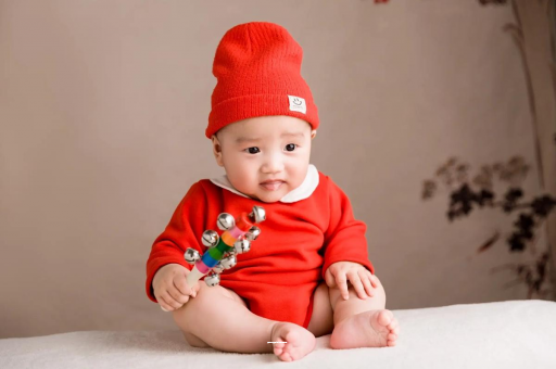 聊城六个月宝宝总是摇头